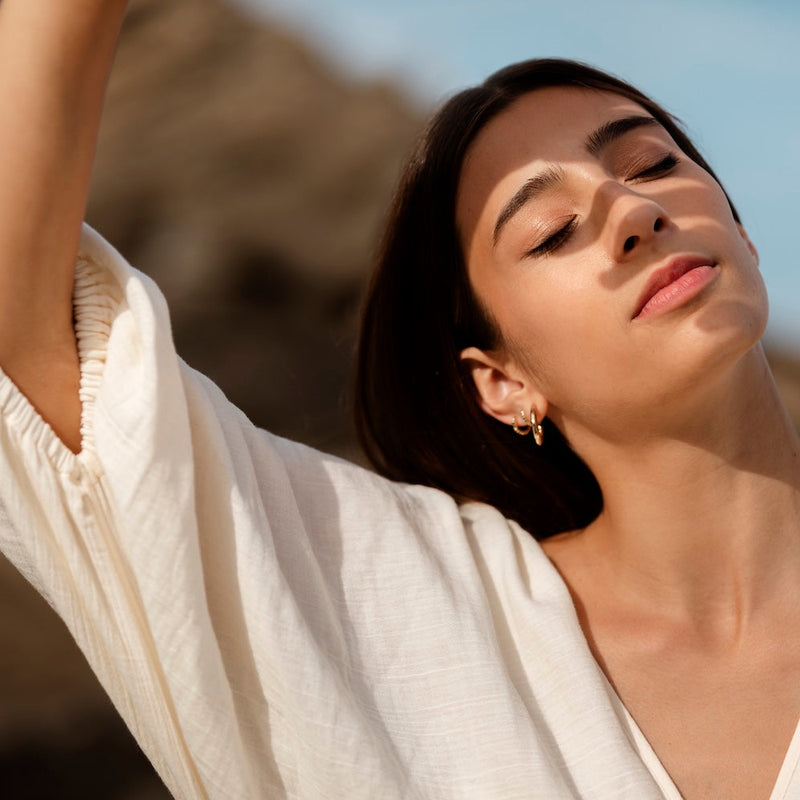 How does your skin react to sun exposure?